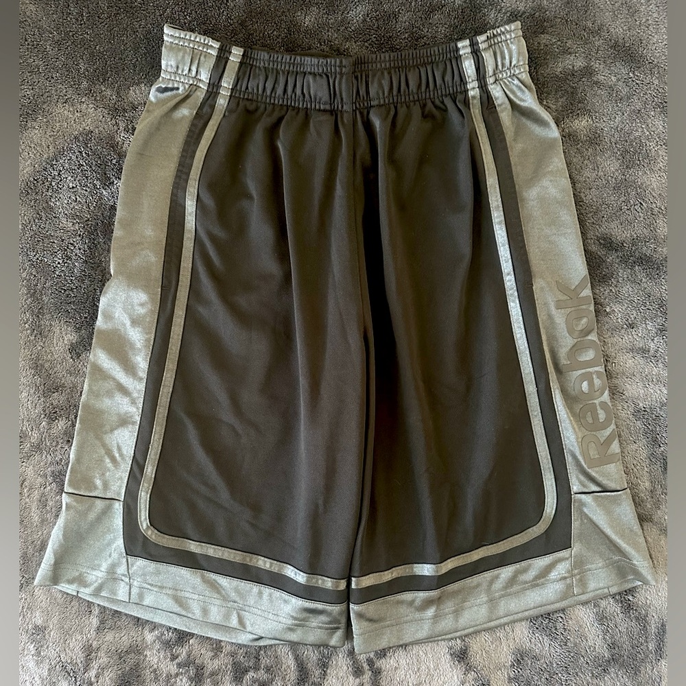 NEW Men's REEBOK Training Athletic Shorts Black Gray Size Small
